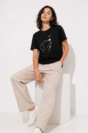 USLUCAN ALIŞVERİŞ Köpek Figürlü Minimal Baskılı Tişört Kısa Kol Yazlık T-Shirt - Siyah