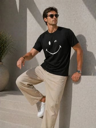 USLUCAN ALIŞVERİŞ Erkek Minimal Gülümseyen Yüz Baskılı Tişört Kısa Kol Yazlık T-Shirt - Siyah