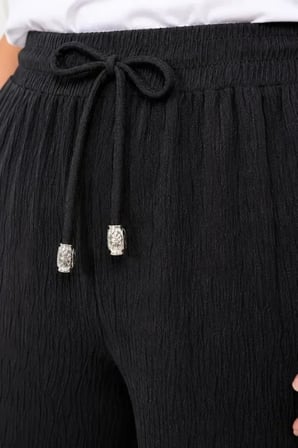 Battal Beden Bürümcük Kumaş Beli Lastikli Bağcıklı Bol Paça Palazzo Pantolon - Siyah