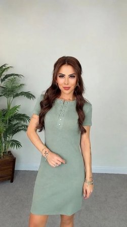 Kadın Kısa Kollu Yuvarlak Yakalı Düğmeli Kısa Kaşkorse Elbise