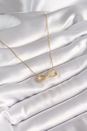 316L Çelik Gold Renk Zincir Zirkon Taşlı Sonsuzluk Model Kadın Kolye - TJ-BKO8410