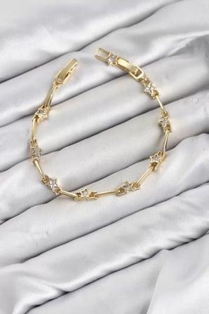 CM Gold Renk Yıldız Model Zirkon Taşlı Pirinç Kadın Bileklik TJ-BB8602