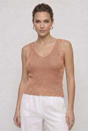 Twist Knot Detaylı Premium Kadın Triko Bluz – V Yaka Örgü Dokulu Şık Crop Tasarım