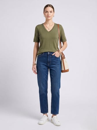 Kadın V Yaka Kısa Kollu Basic T-Shirt