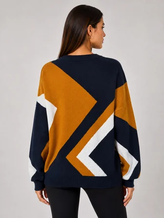 Kadın Oversize Geometrik Desenli Triko Kazak