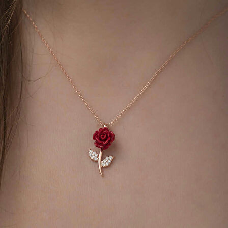 STİLLOVE ​Gümüş Rose Kırmızı Gül Kolye