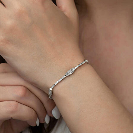 STİLLOVE Gümüş Su Yolu Kadın Bileklik