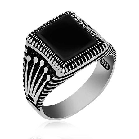 STİLLOVE Gümüş Oniks Taşlı Taç Desenli Erkek Yüzük