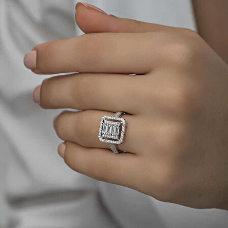 STİLLOVE Gümüş Baget Kesim Kadın Yüzük