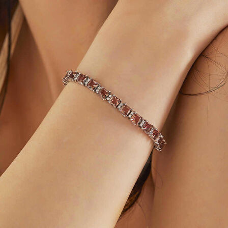 STİLLOVE ​Gümüş Kare Zultanit Taşlı Kadın Bileklik