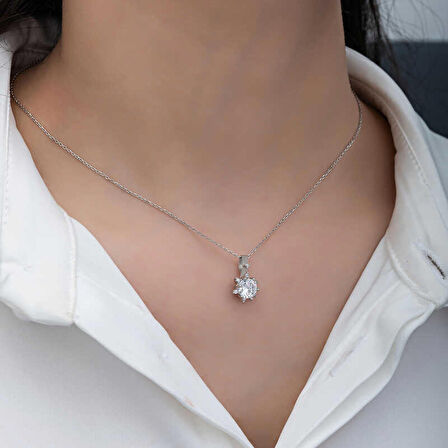 STİLLOVE ​Gümüş Çiçek Desenli Kadın Kolye