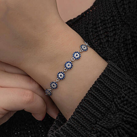 STİLLOVE ​Gümüş Nazar Boncuklu Kadın Bileklik