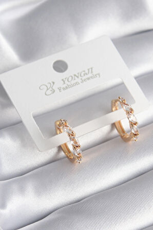 STİLLOVE Pirinç Gold Renk Arpa Zirkon Taşlı Halka Model Kadın Küpe