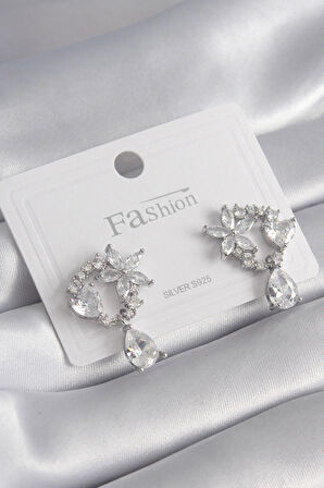 STİLLOVE Pirinç Gümüş Renk Zirkon Taşlı Çiçek Model Sallantı Detay Kadın Küpe