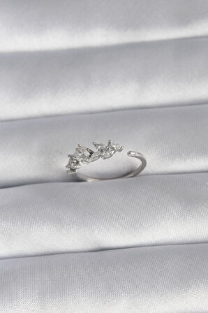 STİLLOVE Pirinç Gümüş Renk Zirkon Taşlı Çiçek Model Kadın Yüzük