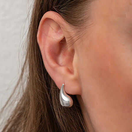 STİLLOVE Gümüş Gözyaşı Damla Çivili Kadın Küpe