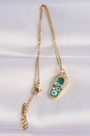 STİLLOVE 316L Çelik Zincir Zirkon Taşlı Altın Renk Nazarlı Terlik Tasarımlı Kolye