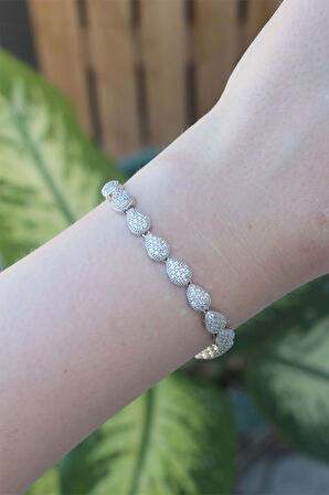 STİLLOVE Vip Seri Pirinç Zirkon Taşlı Gümüş Renk Damla Model Bileklik