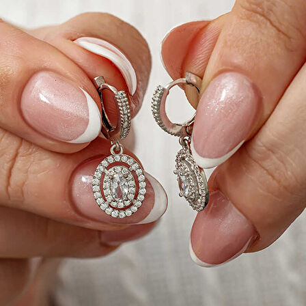 STİLLOVE Gümüş Oval Taşlı Sallantılı Küpe