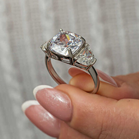 STİLLOVE Gümüş Beyaz Zirkon Taşlı Kadın Yüzük