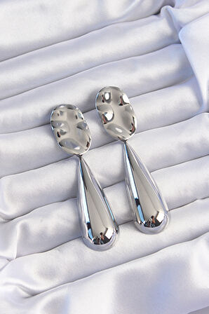 STİLLOVE Pirinç Gümüş Renk Uzun Bombeli Ezme Plaka Küpe