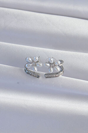 STİLLOVE Pirinç Gümüş Renk Zirkon Taşlı Kıvrımlı İnci Çiçek Küpe