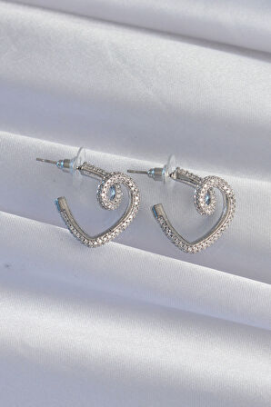 STİLLOVE Pirinç Gümüş Renk Zirkon Taşlı Kıvrımlı Yarım Kalp Küpe