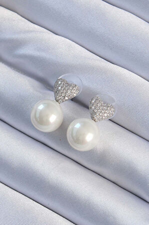 STİLLOVE Pirinç Gümüş Renk Zirkon Taşlı Kalp Model İnci Tasarım Kadın Küpe