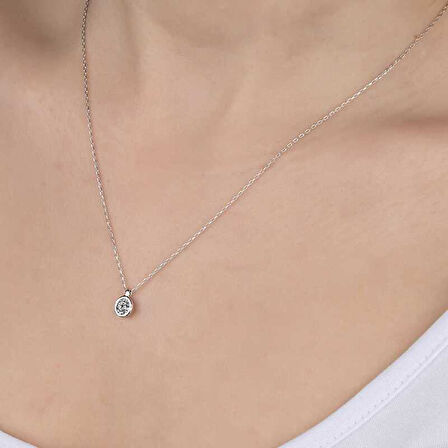 STİLLOVE Swarovski Taşlı Gümüş Tektaş Bayan Kolye