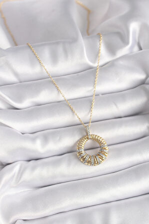 STİLLOVE 316L Çelik Gold Renk Zincir Gümüş Zirkon Taşlı Daire Model Kadın Kolye