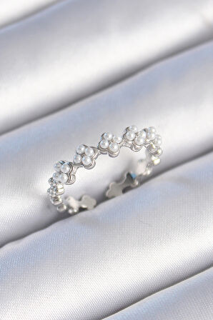 STİLLOVE Pirinç Gümüş Renk İncili Yonca Model Kadın Yüzük