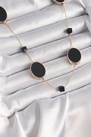 STİLLOVE Pirinç Gold Renk Siyah Renk Oval Siyah Küp Detay Kadın Kolye