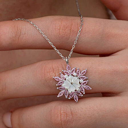 STİLLOVE Gümüş Pembe Lotus Desenli Çiçek Kadın Kolye