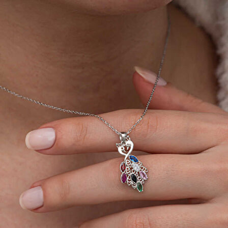 STİLLOVE Gümüş Renkli Taşlı Tavus Kuşu Kadın Kolye T9039