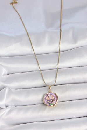 316L Çelik Gold Renk Zincir Mor Renkli Çiçek İşlemeli İnci Detay Portre Model Kadın Kolye SL11562
