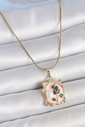 316L Çelik Gold Renk Zincir Pembe Mineli Çiçek İşlemli İnci Detay Portre Model Kadın Kolye SL11720