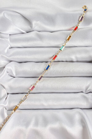 Pirinç Gold Renk Karışık Renkli Kare Zirkon Taşlı Kadın Bileklik SL12325