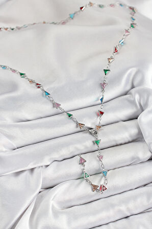 Pirinç Renkli Zirkon Taşlı Üçgen Model Gümüş Renk Kadın Y Kolye
