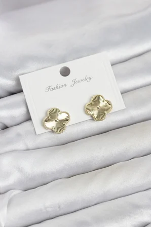 Mey İthalat® Gold Renk Pirinç Yonca Model Kadın Küpe