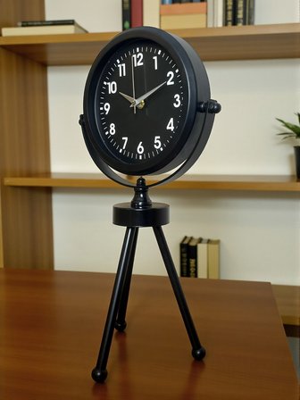 Black Luxury Modern Üç Ayaklı Metal Masa Saati