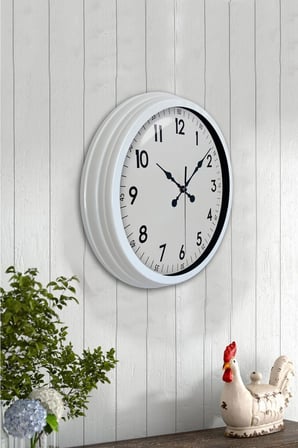 Sylar Zentime 40 Cm Metal Beyaz Klasik Duvar Saati