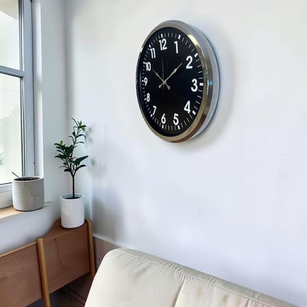 Krom Standart Dekoratif 52 x 52 Cm Duvar Saati