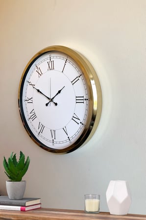 İhtişamlı Gold 52 Cm Metal Roma Rakamlı Lüks Duvar Saati