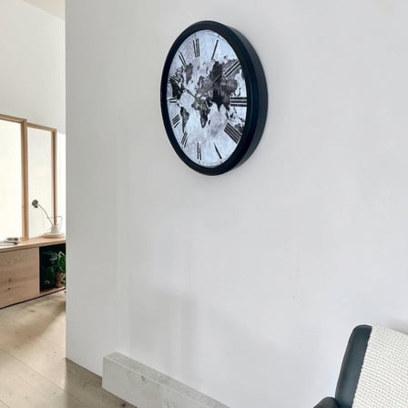 Siyah Atlas Roman 52 x 52 Cm Roman Duvar Saati