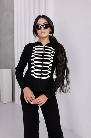 Süvari Model Düğme Detaylı Likralı Standart Beden Triko Takım