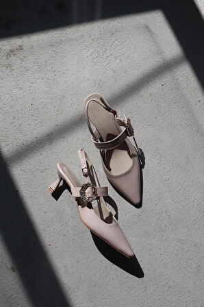 Sue Kısa Topuklu Taş Detaylı Rugan Stiletto