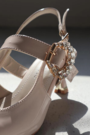 Sue Kısa Topuklu Taş Detaylı Rugan Stiletto