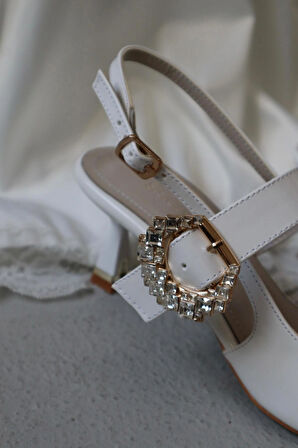 Sue Kısa Topuklu Taş Detaylı Rugan Stiletto