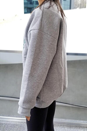 Gri Oversize Kadın Sweatshirt Seattle Nakışlı Üç Iplik
