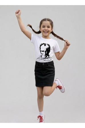 Kız Çocuk ATATÜRK Baskılı T-Shirt Ve Keten Etek Takım 23 NİSAN-Özel Bayramlar
